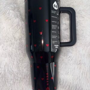 Hydrojug 40 oz queen of hearts traveler